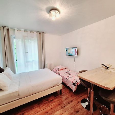 Studio Alpha - 2Min By Train To Disneyland Or 20Min Walk - 5Min Walk To "Val D'Europe" Station Montevrain Luaran gambar